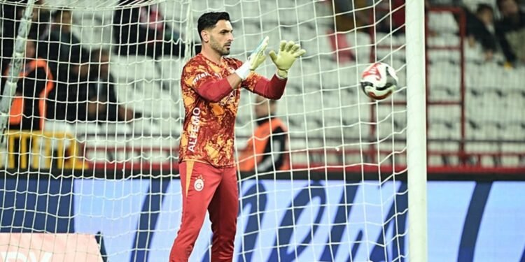 Galatasaray’da flaş kaleci kararı! Yeni yıldan sonra…