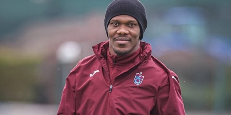 Nwakaeme geri dönüyor