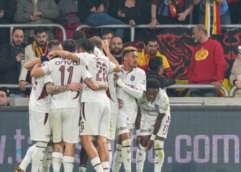Trabzonspor deplasmanda Göztepe’yi yendi! (İŞTE MAÇIN ÖZETİ)
