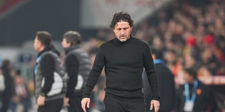 TRABZONSPOR – Fatih Tekke’ten Onuachu Pina ve Savic açıklaması!