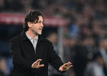 Trabzonspor’da Fatih Tekke’den maç sonu flaş hakem açıklaması!