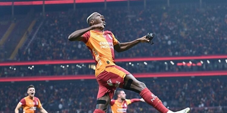 Victor Osimhen Galatasaray’ı sırtlıyor! O sıralamada yerini aldı