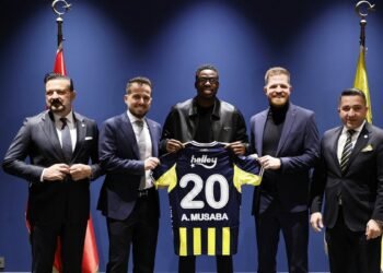 Anthony Musaba resmen Fenerbahçe’de!