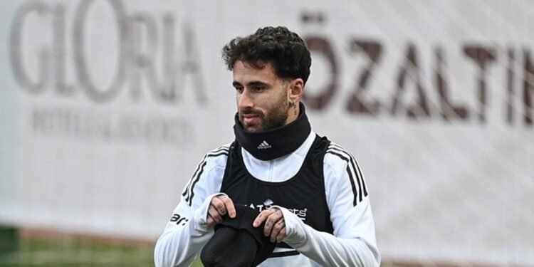 Benfica’dan Rafa Silva açıklaması! Rui Costa’dan transfer mesajı geldi