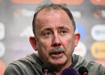 Beşiktaş’ta Sergen Yalçın: Maçlar zor!