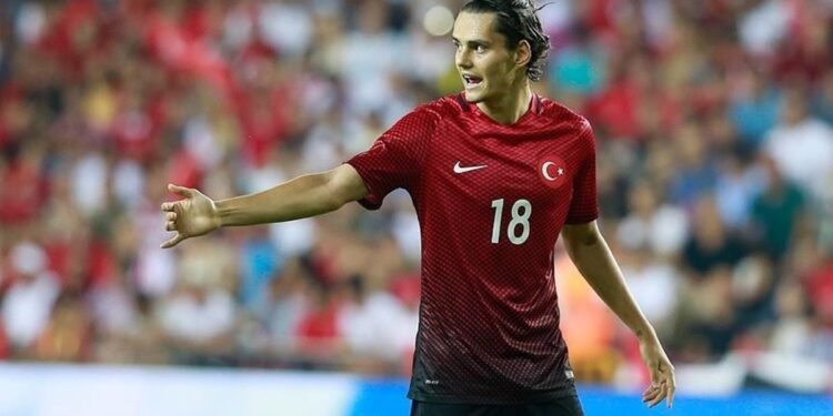 Beşiktaş’tan Enes Ünal harekatı! Transfere sıcak bakıyor
