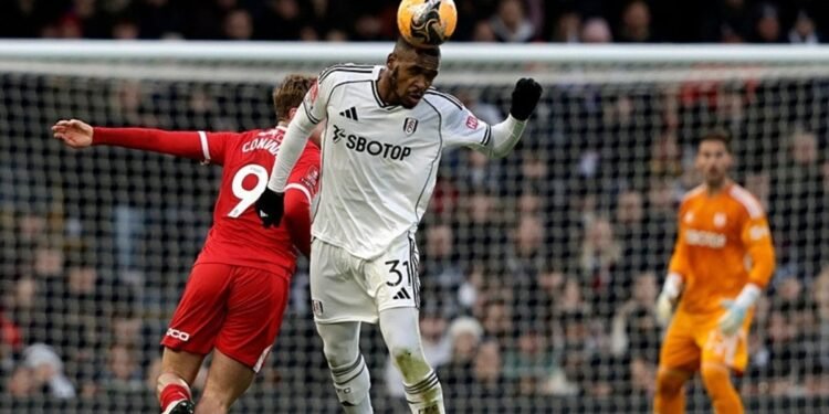 Beşiktaş’tan stoper harekatı! Sergen Yalçın’dan Issa Diop’a onay