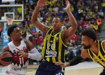 Fenerbahçe Beko evinde Baskonia’yı yendi! (İŞTE MAÇIN ÖZETİ)