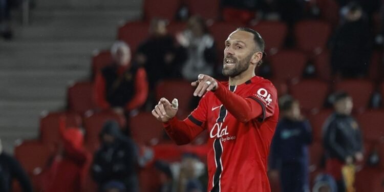 Fenerbahçe’de rota Vedat Muriqi! Transferde kritik tarih…