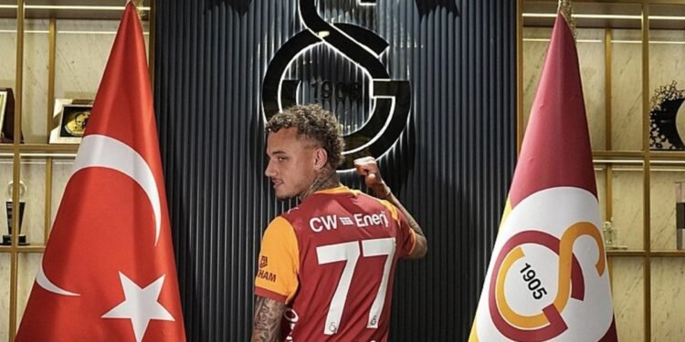 Noa Lang Galatasaray’ın 214. yabancı futbolcusu oldu