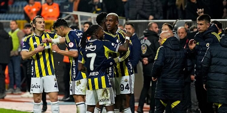 Spor yazarlarından Beyoğlu Yeni Çarşı Spor-Fenerbahçe maçı değerlendirmesi