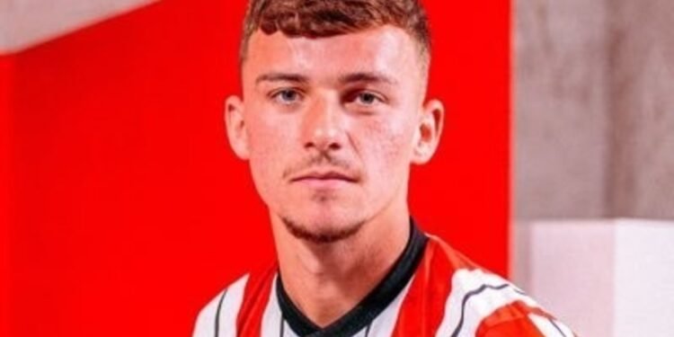 Trabzonspor’a İngiliz sol bek! Yeni aday Burrows…