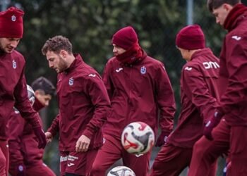 Trabzonspor’da 10. kupa rakip İstanbul! İşte Fatih Tekke’nin muhtemel 11’i