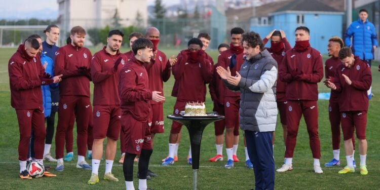 Trabzonspor’da Hesap.com Antalyaspor maçı hazırlıkları başladı