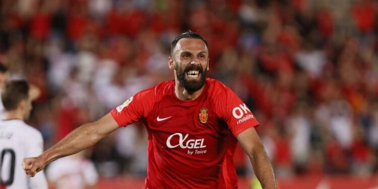 Vedat Muriqi ısrarı