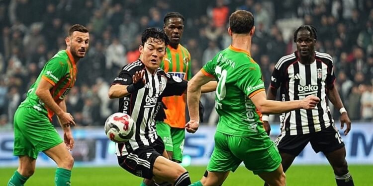Beşiktaş evinde Corendon Alanyaspor’a takıldı! (MAÇIN ÖZETİ)