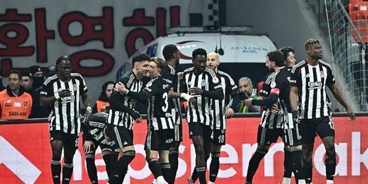 Beşiktaş evinde Göztepe’yi rahat yendi! (İŞTE MAÇIN ÖZETİ)
