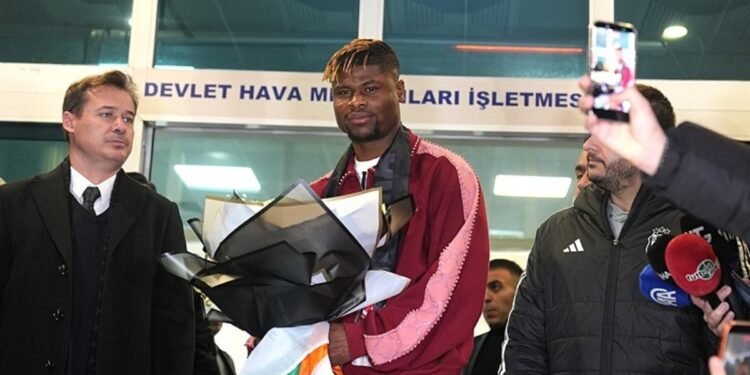 Beşiktaş transferi KAP’a bildirdi! Emmanuel Agbadou…