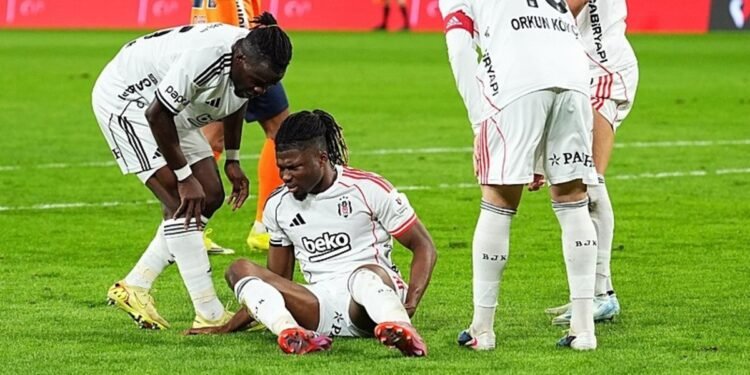 Beşiktaş’ta El Bilal Toure için korkutan gerçek!