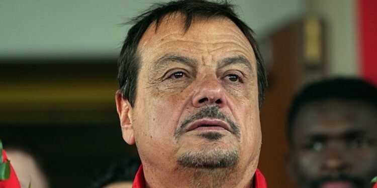 Ergin Ataman’a başsağlığı