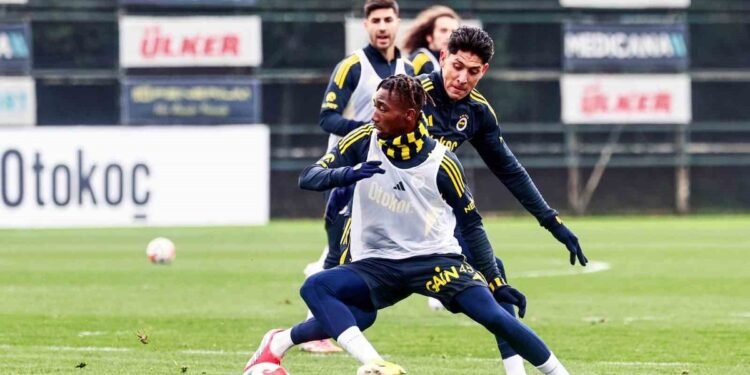 Fenerbahçe, Erzurumspor FK maçı hazırlıklarını tamamladı!