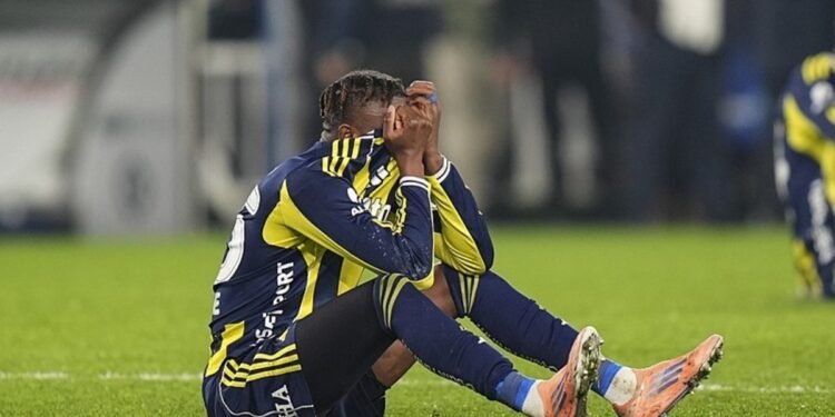 Fenerbahçe fırsat tepti