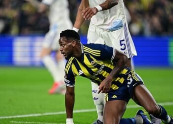 Fenerbahçe Jhon Duran ile yollarını resmen ayırdı! İşte yeni takımı
