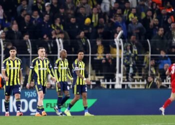 Fenerbahçe – Nottingham Forest maçı sonrası flaş manşet: Bozguna uğrattılar!