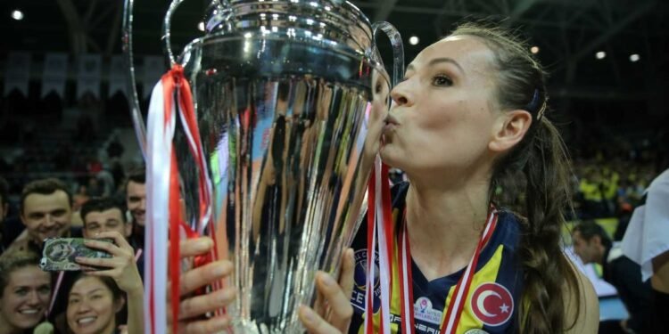 Fenerbahçe’de Eda Erdem için ‘son’ imza!