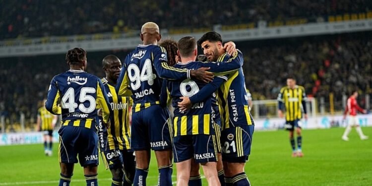 Fenerbahçe’de Galatasaray motivasyonu! Yönetim harekete geçti