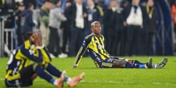 Fenerbahçe’de maç sonu korkutan görüntü! Anderson Talisca…