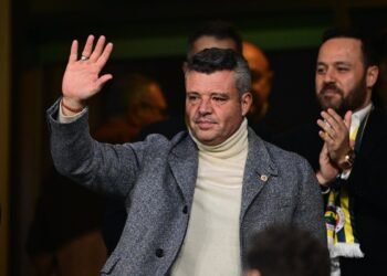 Fenerbahçe’den Trabzonspor derbisi için prim kararı!