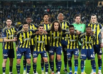 Fenerbahçe’ye o isimden kötü haber! Antalya deplasmanında kadroda olmayabilir