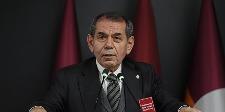 Galatasaray Başkanı Dursun Özbek’ten Pape Gueye’nin transferi için açıklama!