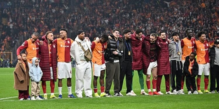 Galatasaray koridorlarında Juventus galibiyeti sonrası büyük sevinç!