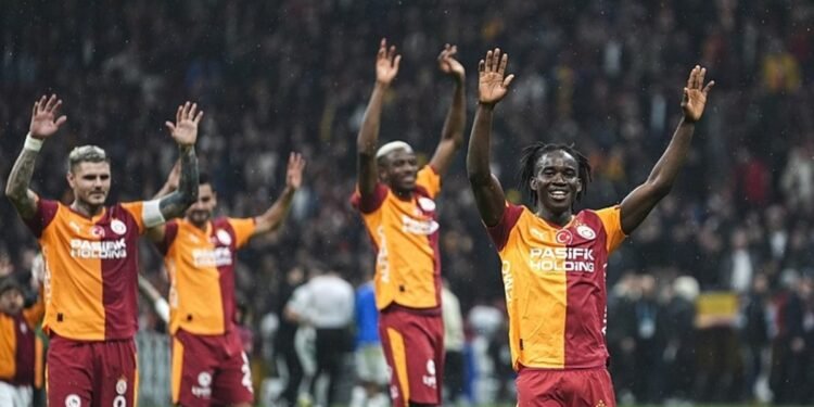 Galatasaray’da kulübe etkisi! Okan Buruk geniş kadronun sefasını sürüyor