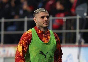 Galatasaray’da Mauro Icardi ısınmaya çıkmadı!
