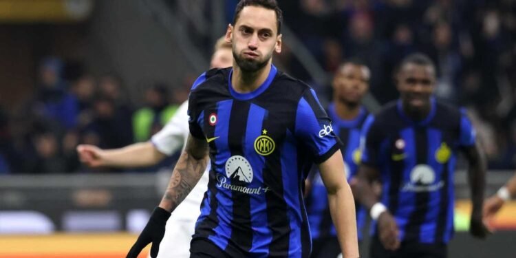 Galatasaray’dan flaş Hakan Çalhanoğlu açıklaması! Transfer…