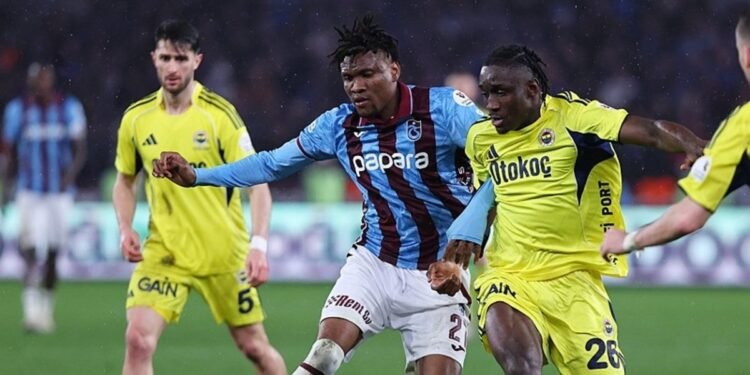 İç sahada ilk yenilgi geldi