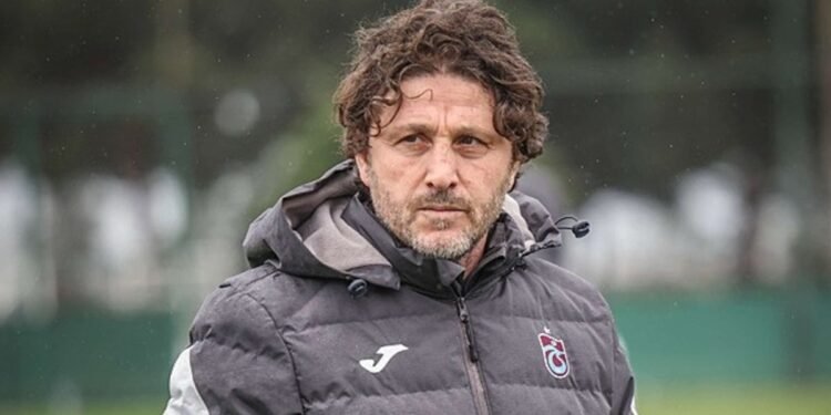 İstanbul takımlarını seviyor!