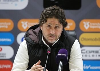 İstanbul’u seviyor!