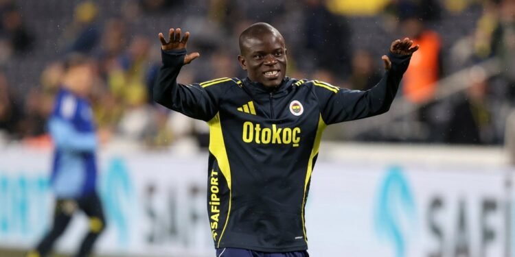 N’Golo Kante hakkında bilinmeyenleri Paris’teki Türk dostu açıkladı!