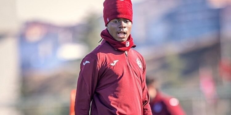 Oulai göz dolduruyor