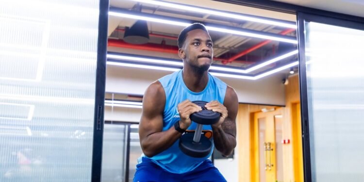 Rus menajerden flaş Jhon Duran sözleri! “Fenerbahçe ondan kurtuldu”