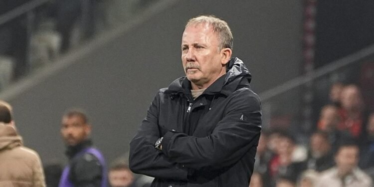 Sergen Yalçın’dan flaş tepki! “Maçın en az 15 dakika uzaması lazımdı”