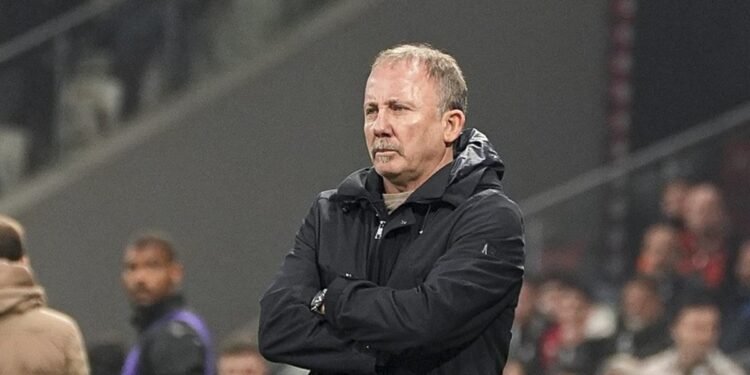 Sergen Yalçın’dan o soruya flaş yanıt! “Bizim dışımızda bir konu”