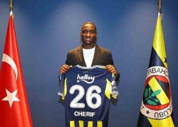 Sidiki Cherif, Fenerbahçe’nin 6. Fransız oyuncusu oldu!