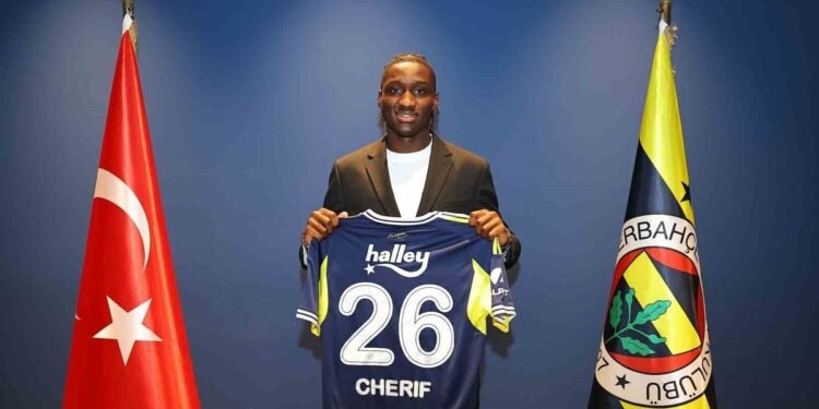 Sidiki Cherif, Fenerbahçe’nin 6. Fransız oyuncusu oldu!