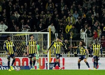 Spor yazarları Fenerbahçe-Kasımpaşa maçını değerlendirdi