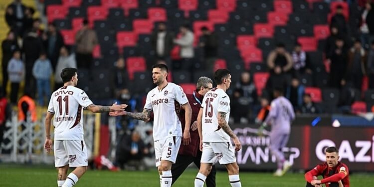 Trabzonspor deplasmanda daha çok puan topladı!